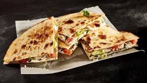 Tavuk Quesadilla