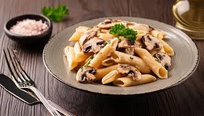 Tavuklu Mantarlı Penne